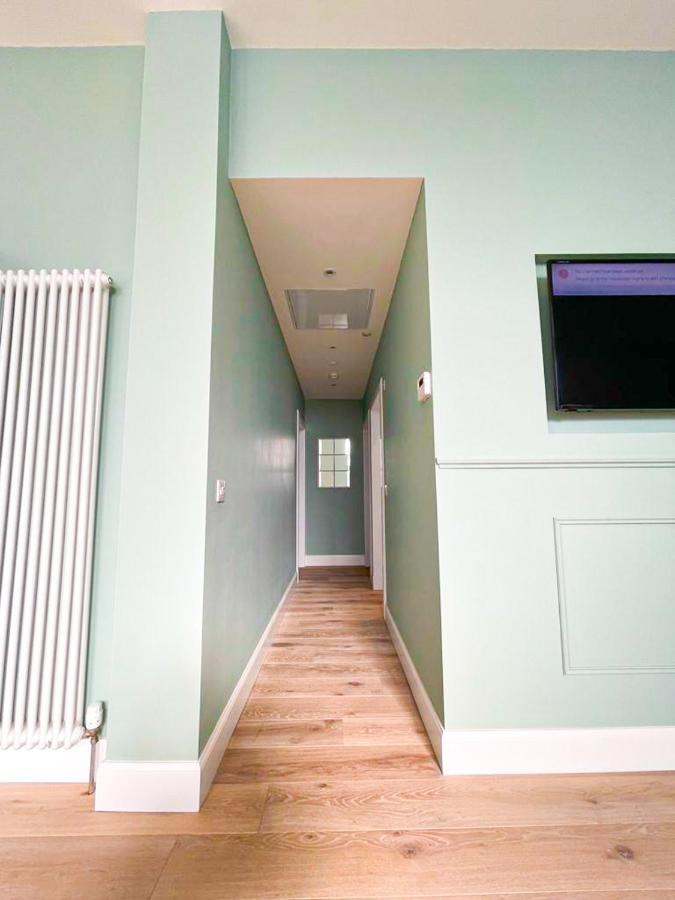 Appartement Beautiful 2Br, Private Entry In Vibrant Leith à Édimbourg Extérieur photo